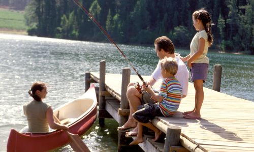 Governor-Ivey-Promotes-Free-Fishing-Day-Across-Alabama-Waters